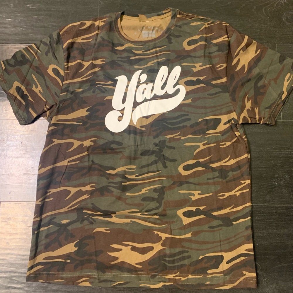‼️ BRAND NEW ‼️ Never worn “Y’all” camouflage tshirt